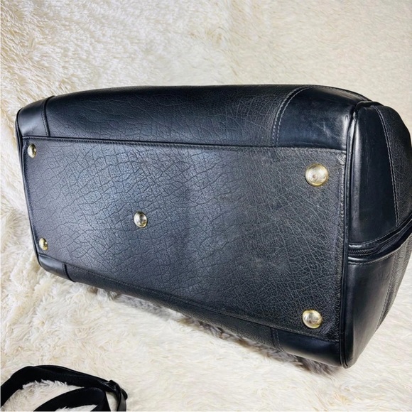 Gucci Black Leather Duffel Bag with Gold Accents - Picture 14 of 16